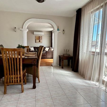 Fenix 2 Bedroom Apartment Varna Center Exterior photo