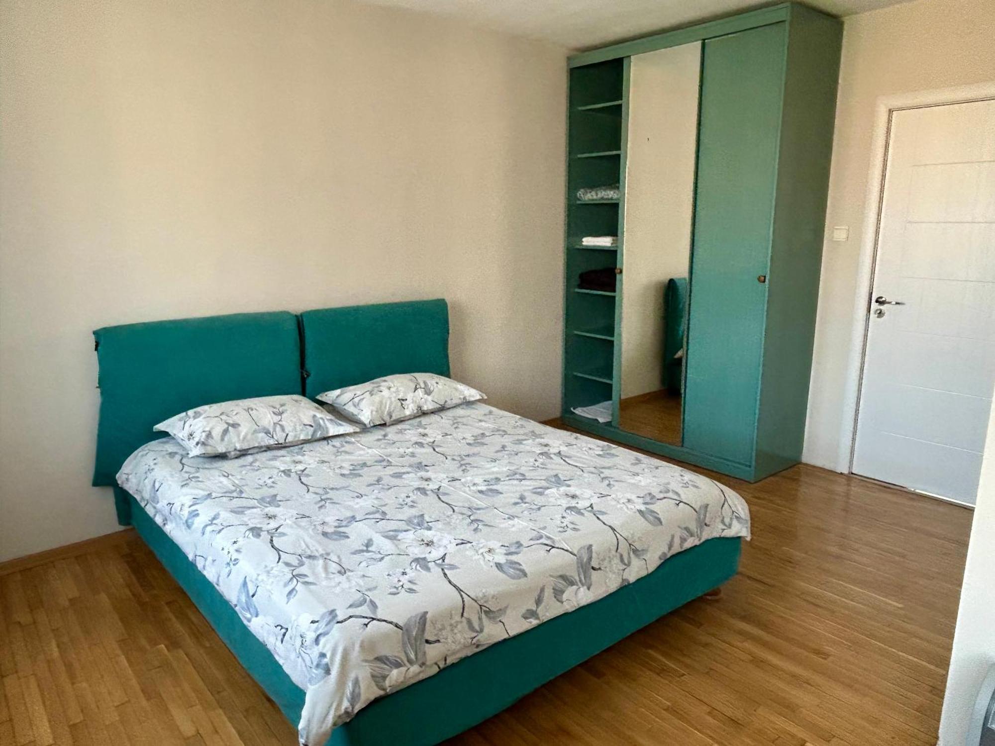 Fenix 2 Bedroom Apartment Varna Center Exterior photo